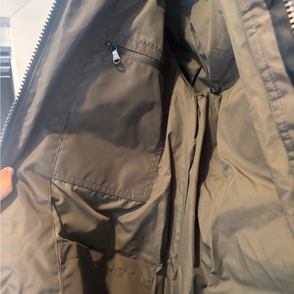 NWOT Pajar Women's Jayde Puffer Coat with Fur Trim - Picture 7 of 10